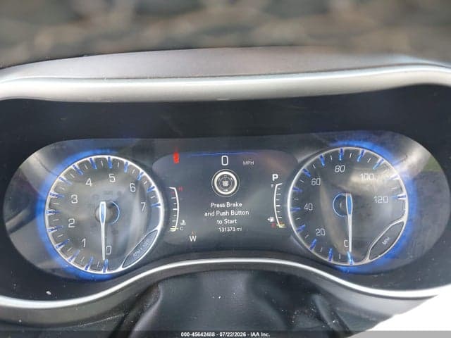 2023 CHRYSLER PACIFICA TOURING L 7