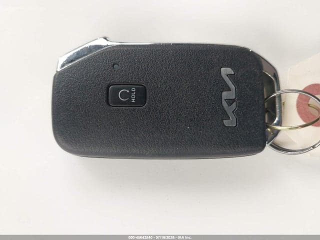 2025 KIA SELTOS S 11