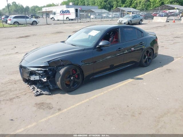 2017 ALFA ROMEO GIULIA RWD 2