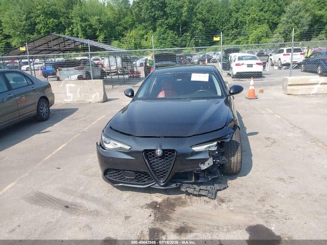2017 ALFA ROMEO GIULIA RWD 6