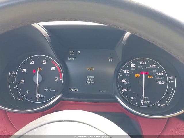 2017 ALFA ROMEO GIULIA RWD 7