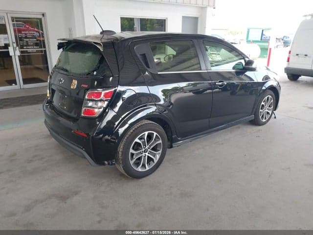 2019 CHEVROLET SONIC LT AUTO 4