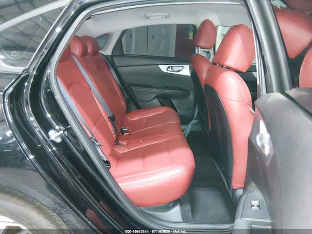 2023 KIA FORTE LXS 8