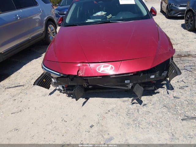 2025 HYUNDAI ELANTRA SE 6