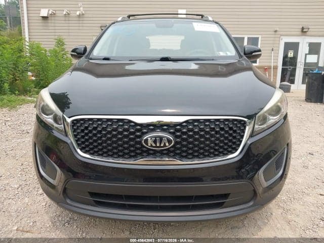 2017 KIA SORENTO 2.4L LX 12