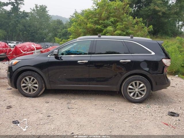 2017 KIA SORENTO 2.4L LX 14