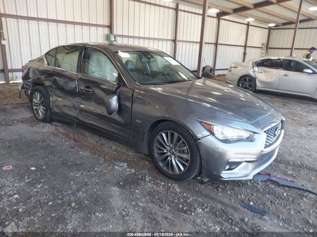 2020 INFINITI Q50 LUXE