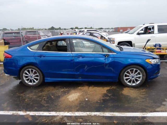 2017 FORD FUSION SE 6
