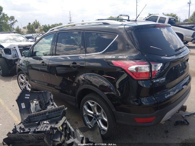 2017 FORD ESCAPE TITANIUM 3