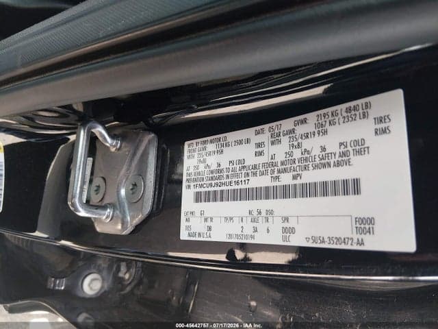 2017 FORD ESCAPE TITANIUM 9