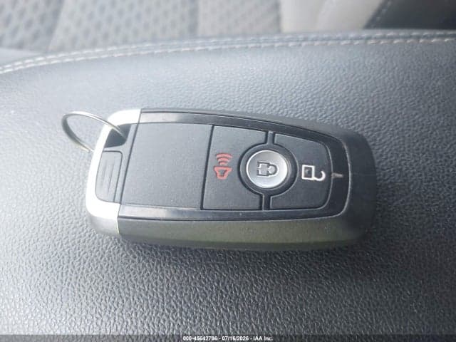 2020 FORD ESCAPE SE 11