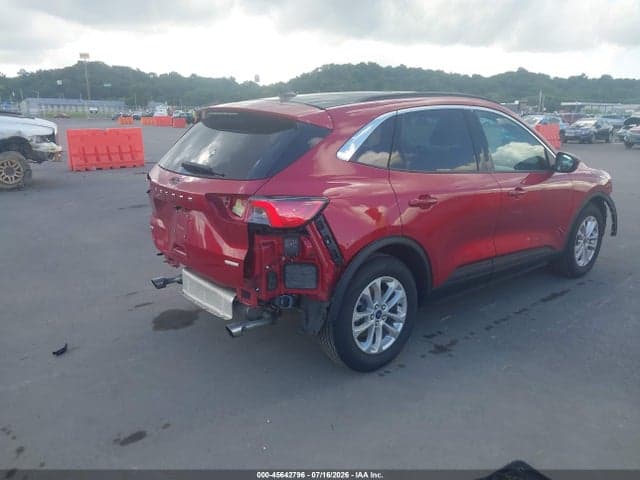 2020 FORD ESCAPE SE 4