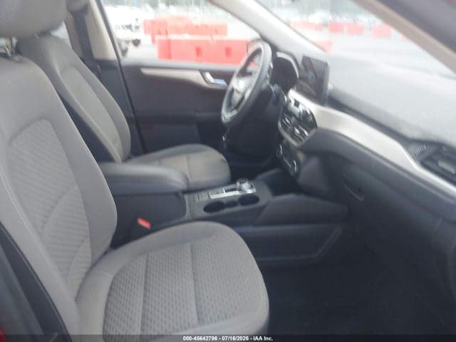 2020 FORD ESCAPE SE 5