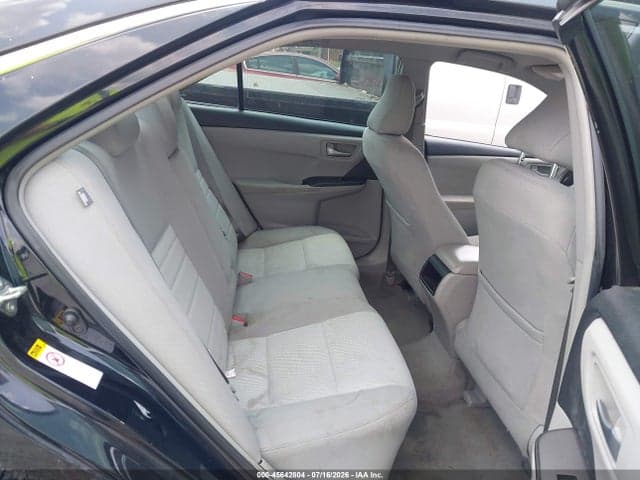 2017 TOYOTA CAMRY LE 8