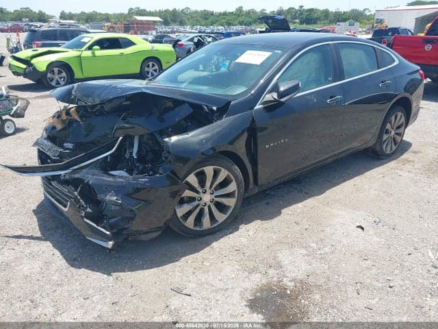2018 CHEVROLET MALIBU PREMIER 2