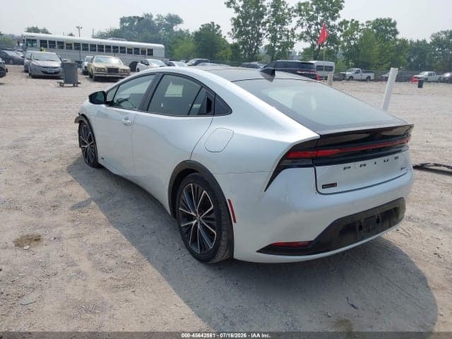 2023 TOYOTA PRIUS LIMITED AWD-E 3