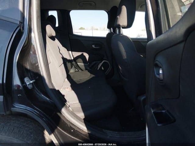 2016 JEEP RENEGADE LATITUDE 8