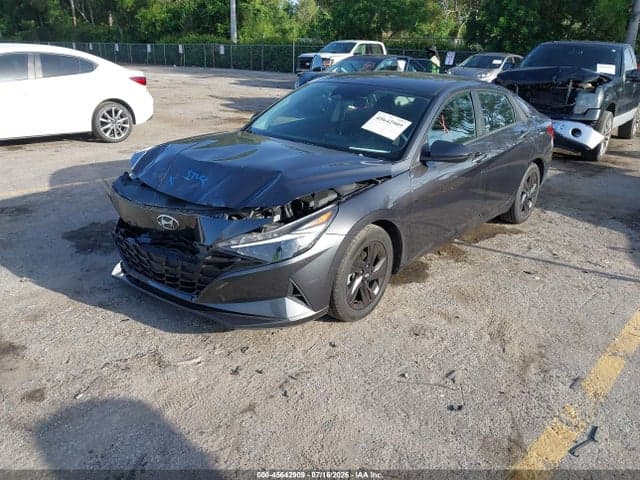 2021 HYUNDAI ELANTRA SEL 2