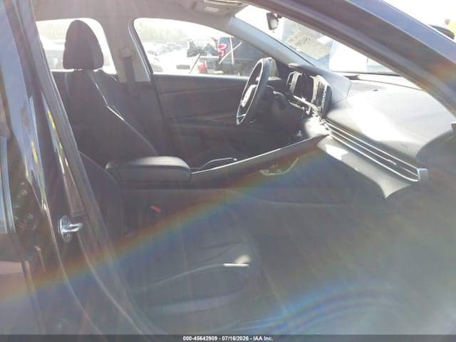 2021 HYUNDAI ELANTRA SEL 5