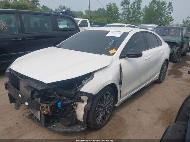 2024 KIA FORTE GT-LINE 2