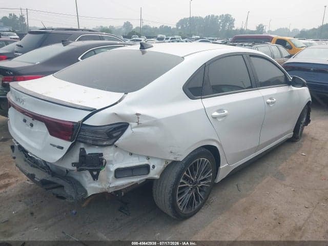 2024 KIA FORTE GT-LINE 4