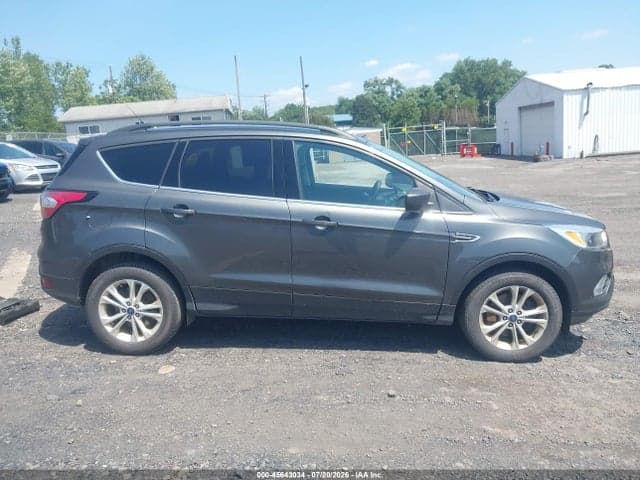 2018 FORD ESCAPE SE 13