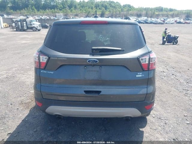 2018 FORD ESCAPE SE 16