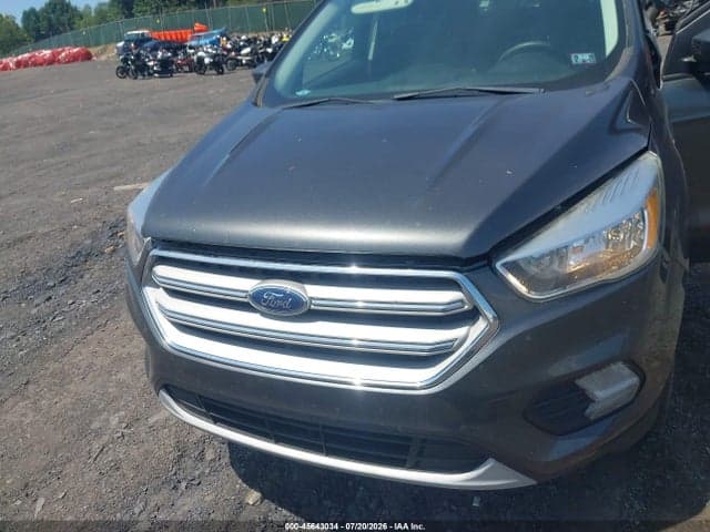 2018 FORD ESCAPE SE 6
