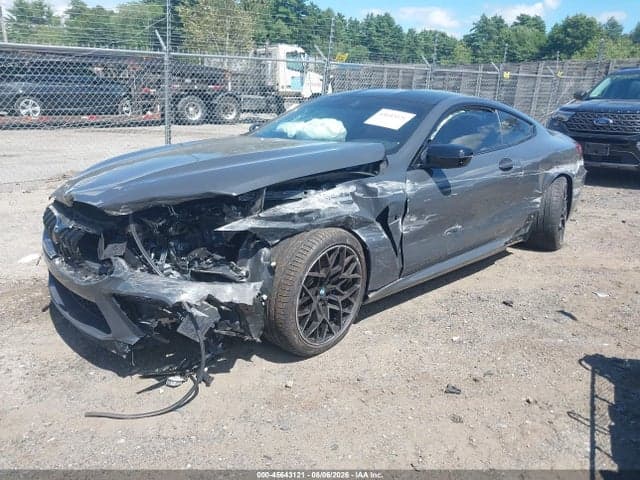 2022 BMW M8 COMPETITION 2