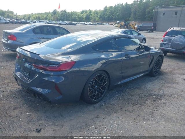 2022 BMW M8 COMPETITION 4