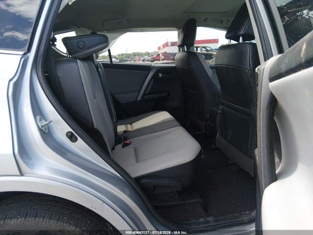 2017 TOYOTA RAV4 PLATINUM 8