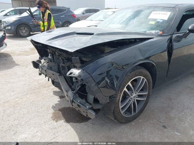 2019 DODGE CHALLENGER SXT AWD 6