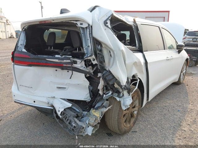2026 CHRYSLER PACIFICA LIMITED 6