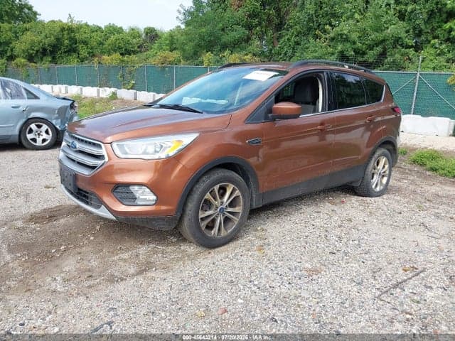 2017 FORD ESCAPE SE 2