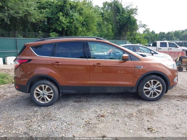 2017 FORD ESCAPE SE 13