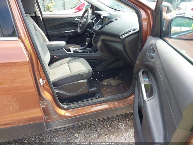 2017 FORD ESCAPE SE 5