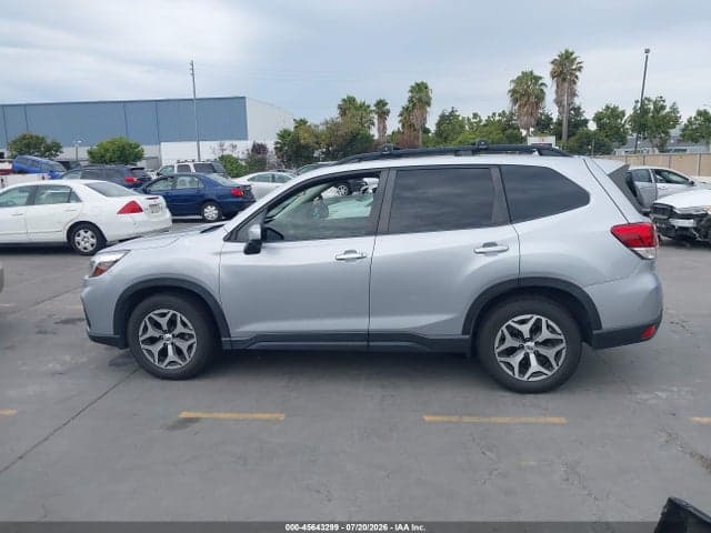 2021 SUBARU FORESTER PREMIUM 14