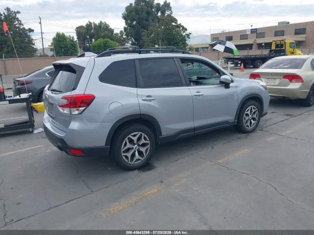 2021 SUBARU FORESTER PREMIUM 4