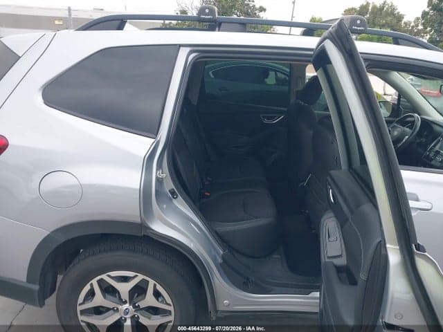 2021 SUBARU FORESTER PREMIUM 8