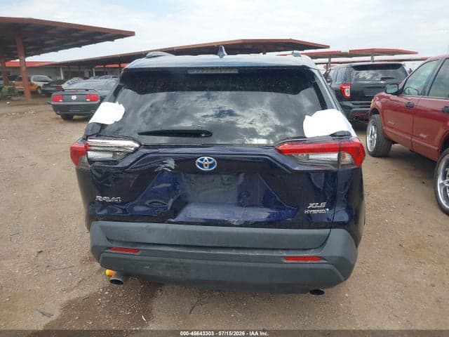 2022 TOYOTA RAV4 HYBRID XLE 16