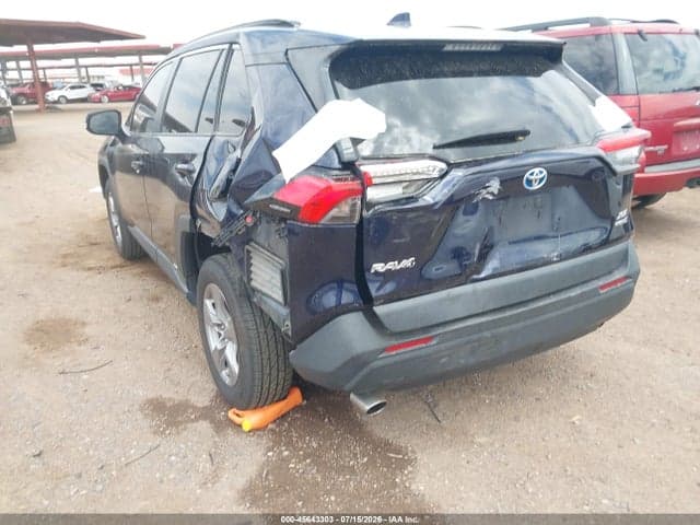 2022 TOYOTA RAV4 HYBRID XLE 3