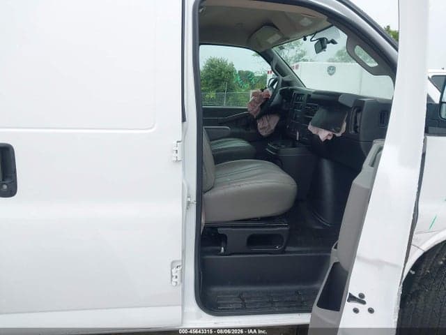 2025 GMC SAVANA CARGO RWD 2500 REGULAR WHEELBASE WORK VAN 5