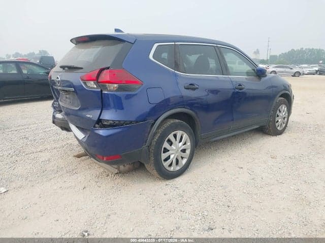 2017 NISSAN ROGUE S 4