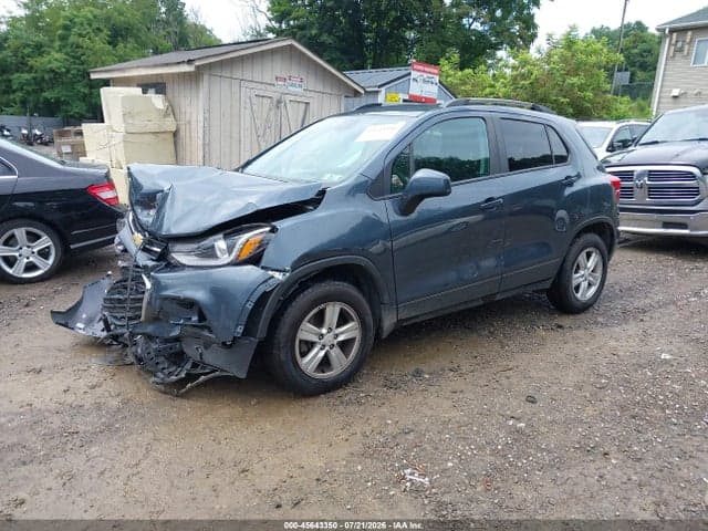 2021 CHEVROLET TRAX AWD LT 2
