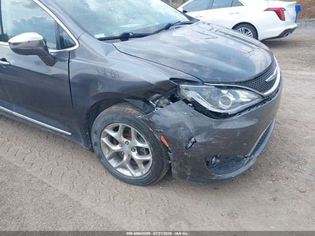 2020 CHRYSLER PACIFICA LIMITED 6