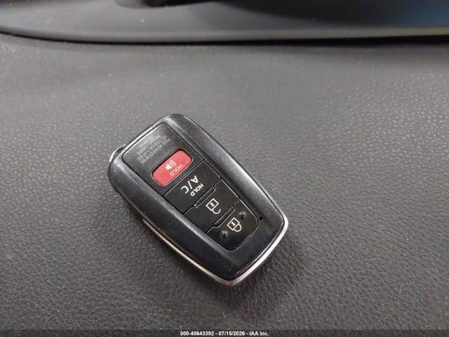 2017 TOYOTA PRIUS PRIME ADVANCED 11