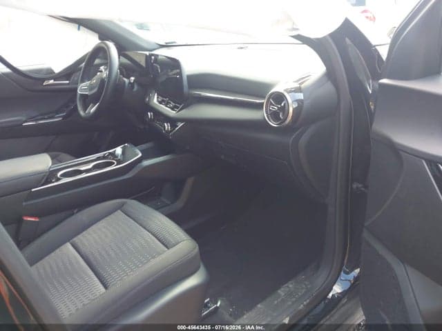 2025 CHEVROLET EQUINOX FWD LT 5
