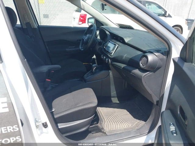 2025 NISSAN KICKS PLAY S 5