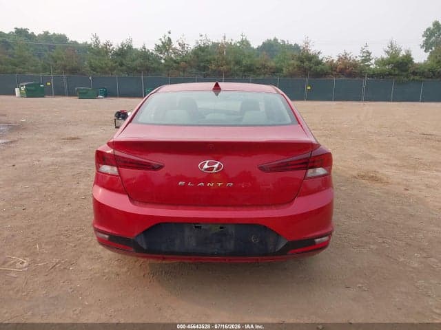 2019 HYUNDAI ELANTRA SEL 16