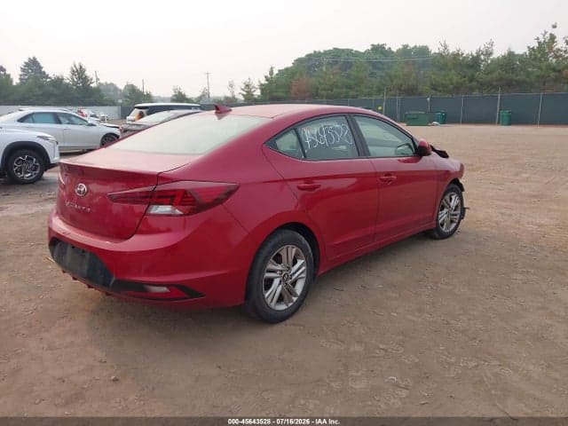 2019 HYUNDAI ELANTRA SEL 4